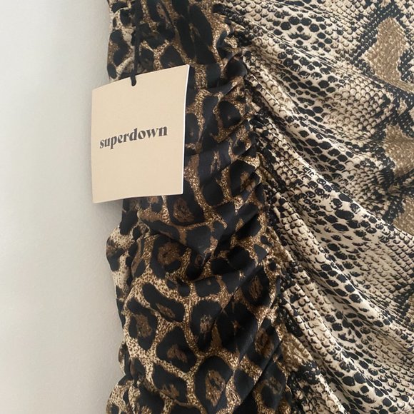 Superdown Cheetah Ruched Mini Skirt size small TAGS STILL ON - Picture 4 of 6